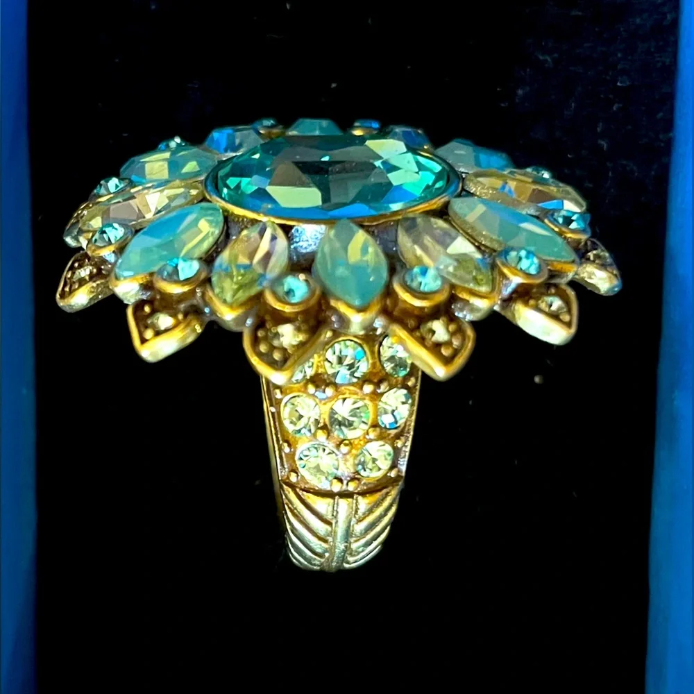 Heidi Daus Blue and Gold Statement Ring - Picture 4 of 7